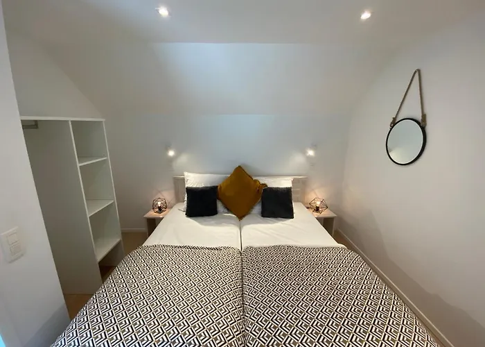 Terrasses De Malmedy, Entre Ciel&terre 212 Et La Pause 213 *